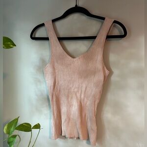 NWOT Sz S Ophelia Rose Ribbed V-Neck Tank in Dusty Rose